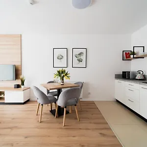  Apartament Square